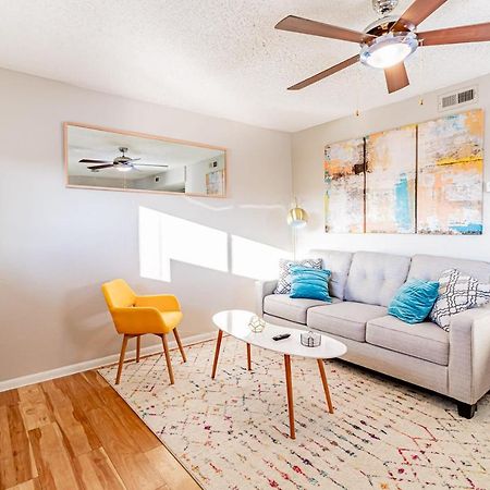 אוסטין Efficiency 2Br King Bed Suites Next To Downtown מראה חיצוני תמונה